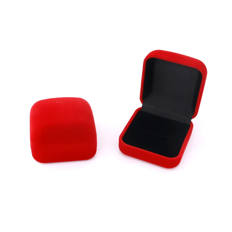 

Hot Sale 20pcs/lot Red Velvet Ring Box 5.3x5.5x3.6cm Square Jewelry Rings Earrings Display Packaging Boxes Nice Gift Box