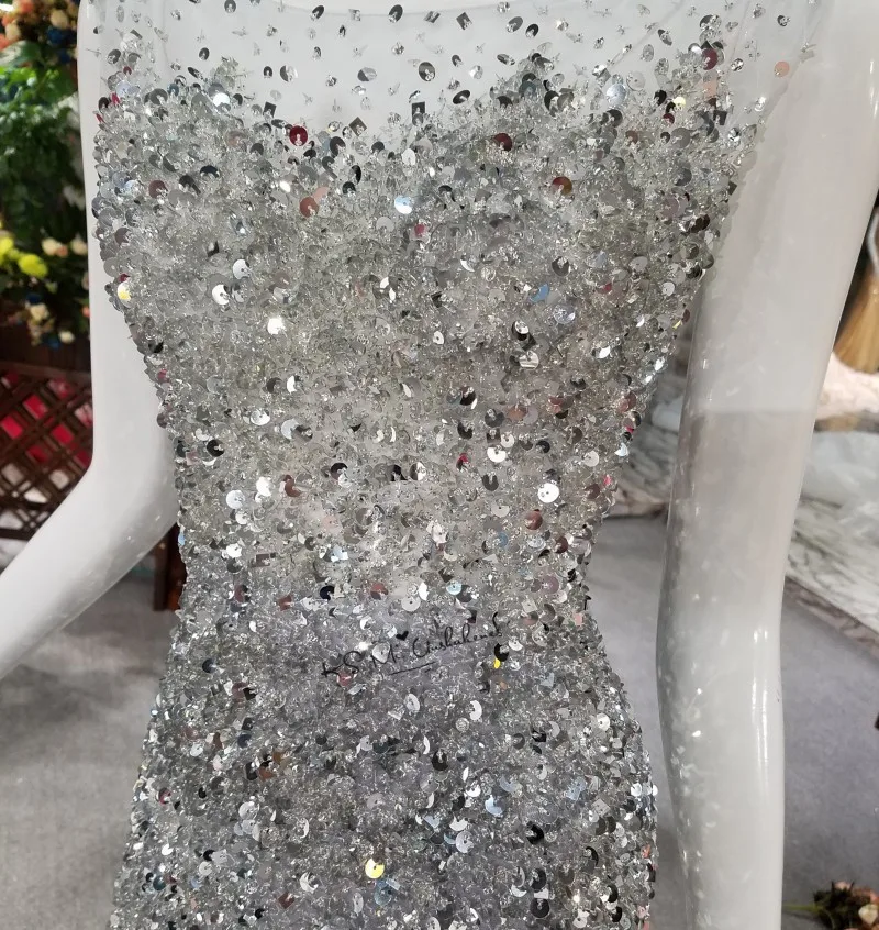 Silver Gray Sparky Luxury Evening Dresses Crystals Beads Women Long Mermaid Prom Party Dress V Back Custom Made Abendkleider