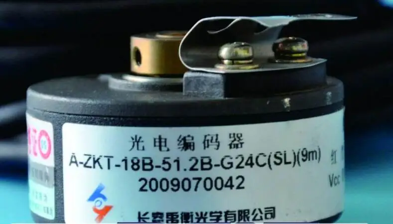 

A-ZKT-18B-51.2B-G24C new original door machine Yu Heng Photoelectric rotary encoder