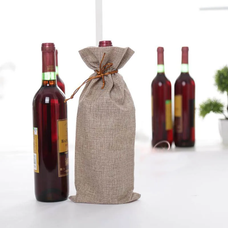 Jute Wine Bags with Gold Thread Drawstring, Single Bottle Linen Gift Bags, Christmas, New Year, 5.9x13.7in, 100PCs