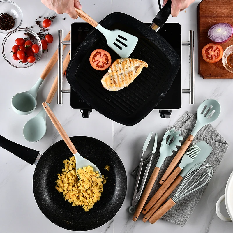 Silicone Spatula Utensils Turner Heat-resistant Soup Spoon Non-stick Spatula Shovel Wooden Handle Cooking Shovel Kitchen Tool