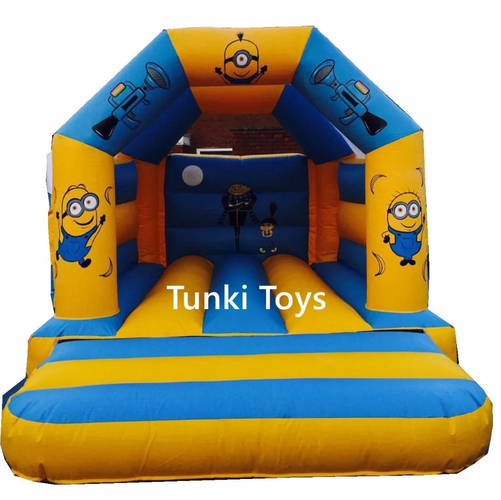 inflatable cartoon bouncer house