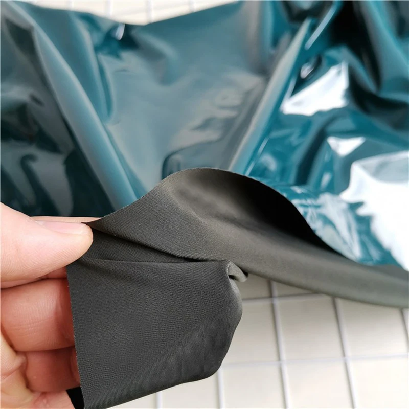 Beautiful Green Shining Mirror PU Leather Fabric PU Artificial Stretch Leather Sewing Material for Tights Pants DIY Bodysuits