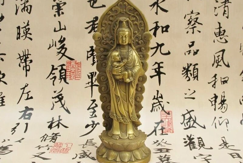 China Buddhism Brass Copper largess Songzi Guanyin Bodhisattva Buddha Statue