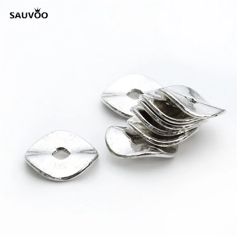 

Sauvoo 100pcs Antique Silver Color Round Flat Metal Rondelle Wave Spacer Beads 10mm for DIY Women Jewelry Making Findings F411