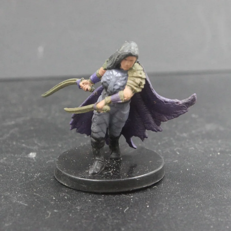 D&D Miniatures Dungeon Command Heart of Cormyr HUMAN RANGER #11 Female