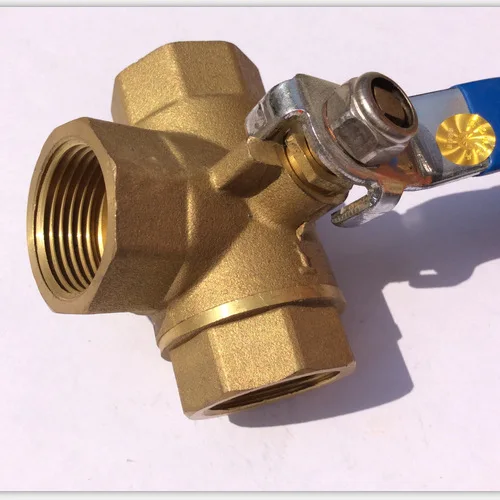 

1/2 DN15 BSP Brass Ball Valve L Type Three Way Connection