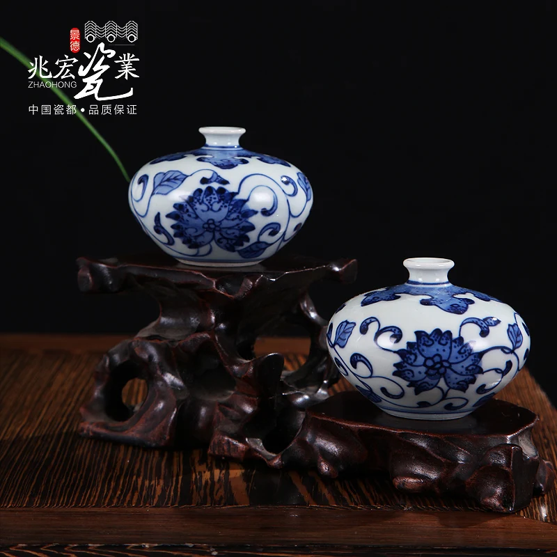 Siu Hong Jingdezhen ceramics the study of classical Chinese style decoration porcelain Mini vase ornaments