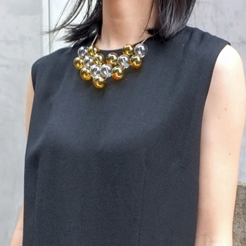 Stunning Chic Candy Color Soap Bubble Necklace For Women Punk Party Yellow And Transparent Glass Ball Choker Necklace Femme