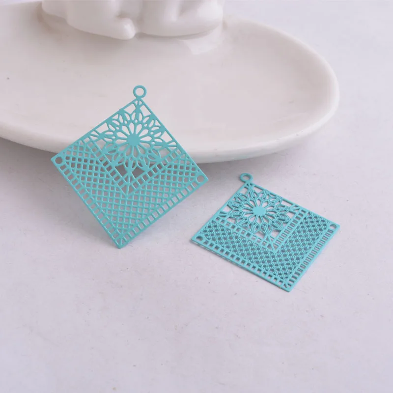 50 Stück AB3333 39*41mm Quadratische Anhänger Rhombus-Formen für DIY-Ohrringe und Schmuck – Detail 8