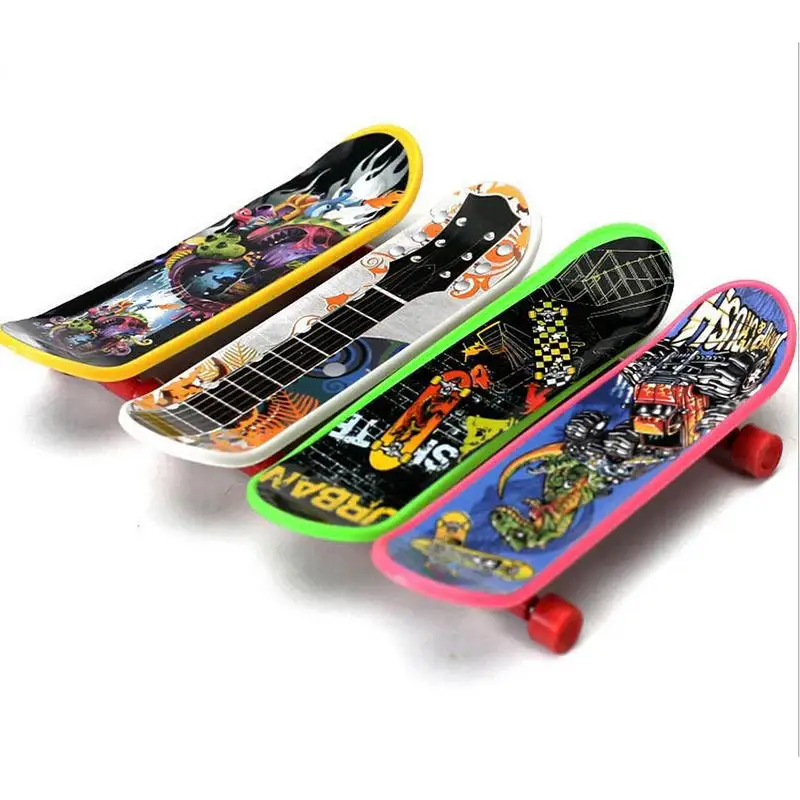 1PCS Hot Selling Simulation Cute  Mini Finger Board Fingerboard Skate Boarding Toys Children  Gift Random Styles