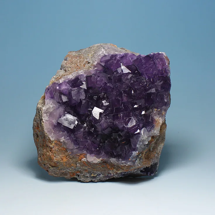 Hunan natural fluorite rocks / ornamental stones / mineral crystal / Stone ore / Collections / teaching specimens