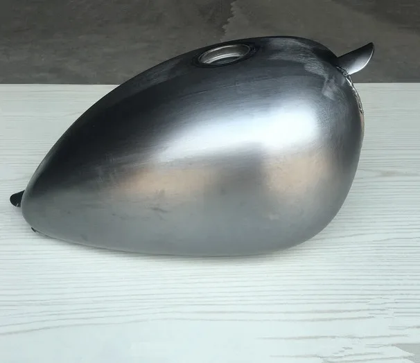 7L Zero Shap Motorcycle Fuel Tanks Egg Shape Water Drop Bare Steel Vintage Motorbike Gas Petrol Tank