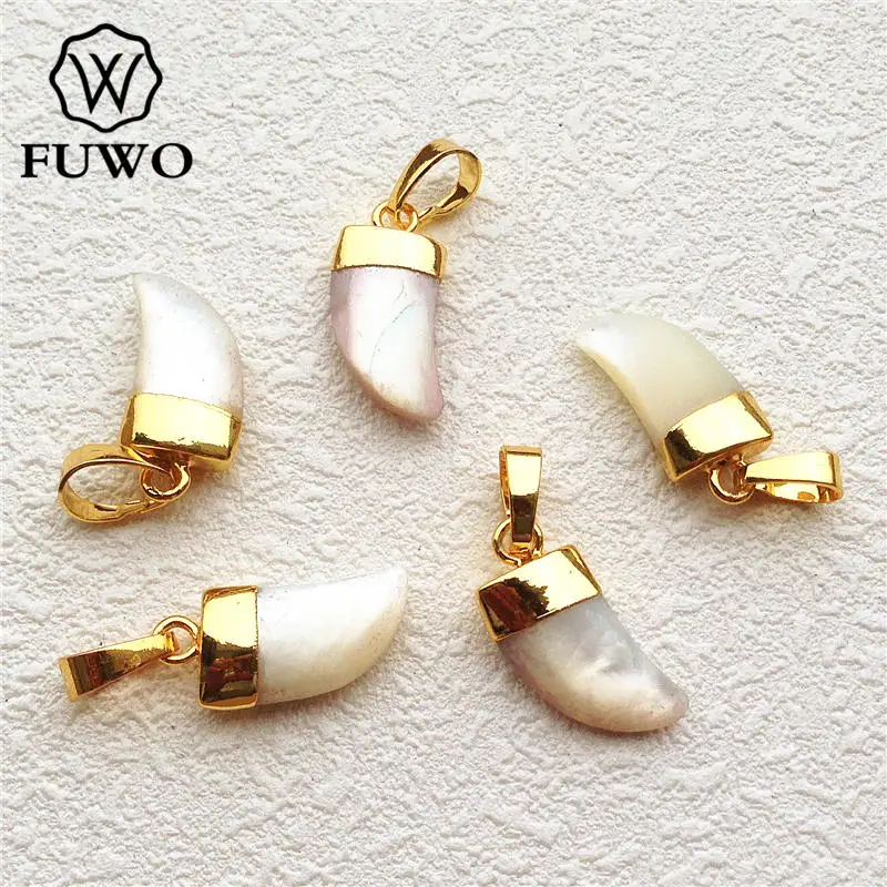 

FUWO Wholesale Natural Mother of Pearl Pendant Golden Plated Small Horn Shell Accessories For Women Jewelry Making 5Pc/Lot PD537