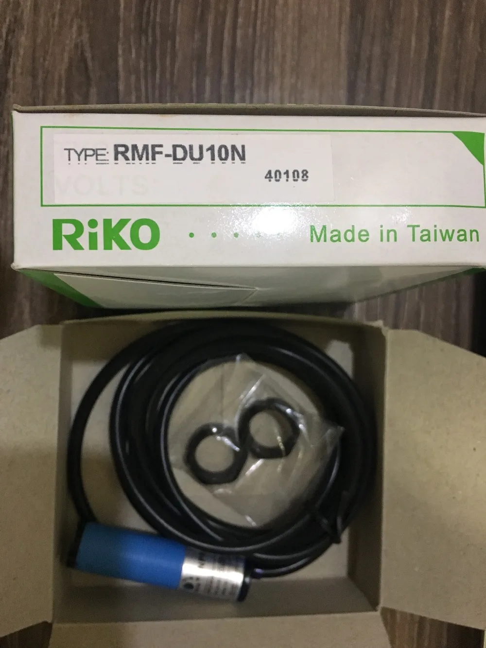 

new original RMF-DU10N RIKO photoelectric sensor 12-24VDC