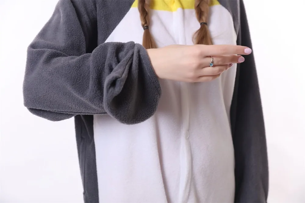 HKSNG ใหม่ผู้ใหญ่สัตว์สีเทาเพนกวิน Onesie Kigurumi ชุดนอนการ์ตูนสีเทาขนแกะเครื่องแต่งกาย Jumpsuits คริสต์มาสของขวัญสำหรับผู้หญิงผู้ชาย
