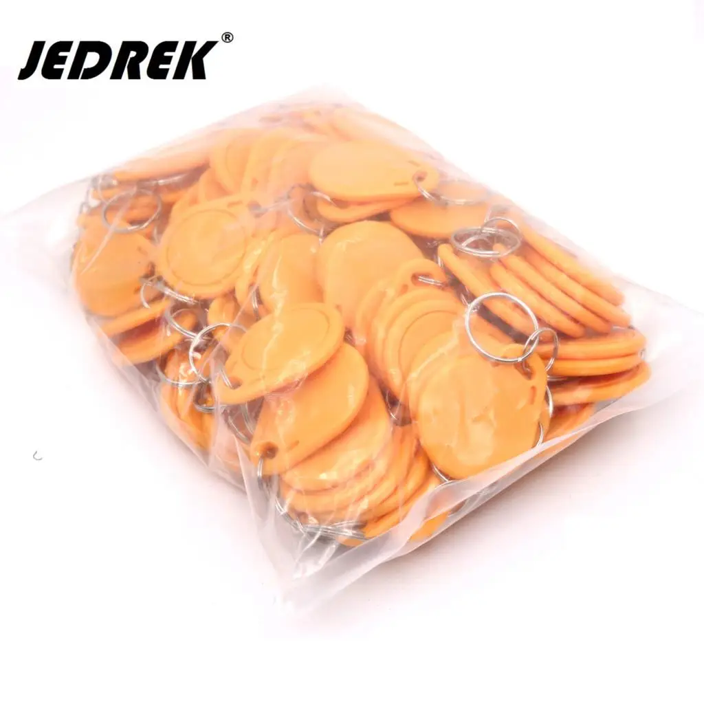 100PCS Universal NFC 215Chip Tags keyfob 13.56MHz Keychain Mobile Phone Game Scene