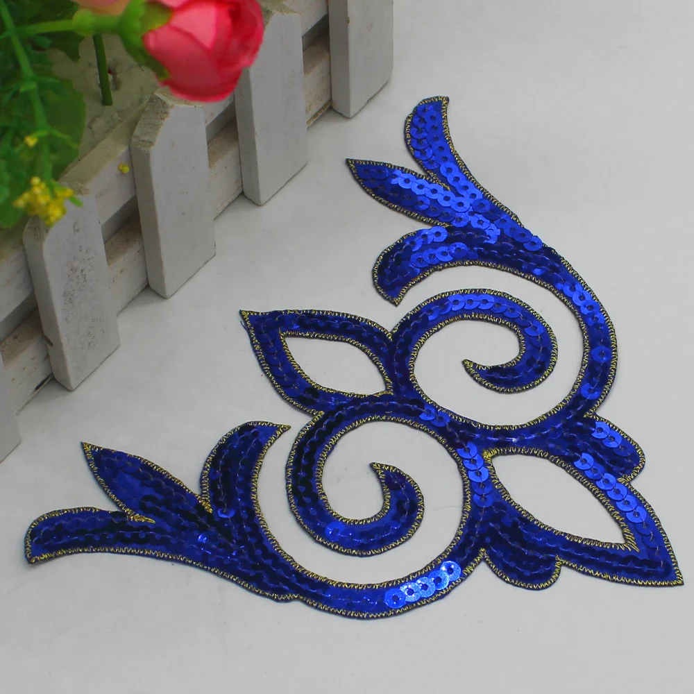 5 Pieces Sequined Flower Appliques Iron On Embroidered Patches 17cm*14cm