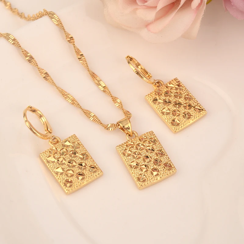 

Bangrui Gold Color Dubai India african Beads Pendant & Earrings Initial Chain for Women Necklace wedding bridal girlJewelry gift