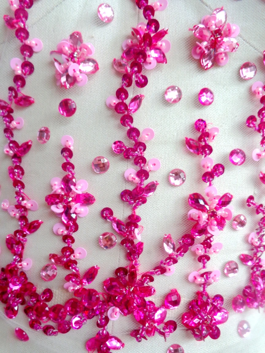 A59 Handmade rose red/pink colour  crystal  patches sew on trim  Rhinestones applique with stones sequins beads  32*32cm