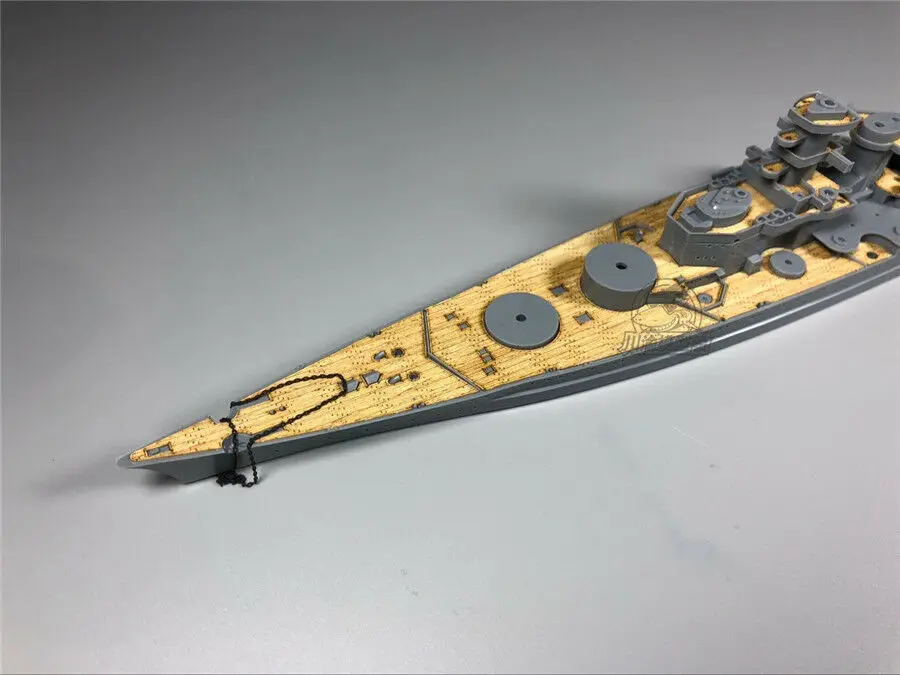 Deutsches Genisenau-Holzdeck im Maßstab 1:700 für Tamiya 77520, Schiffsmodellbausätze # 700027