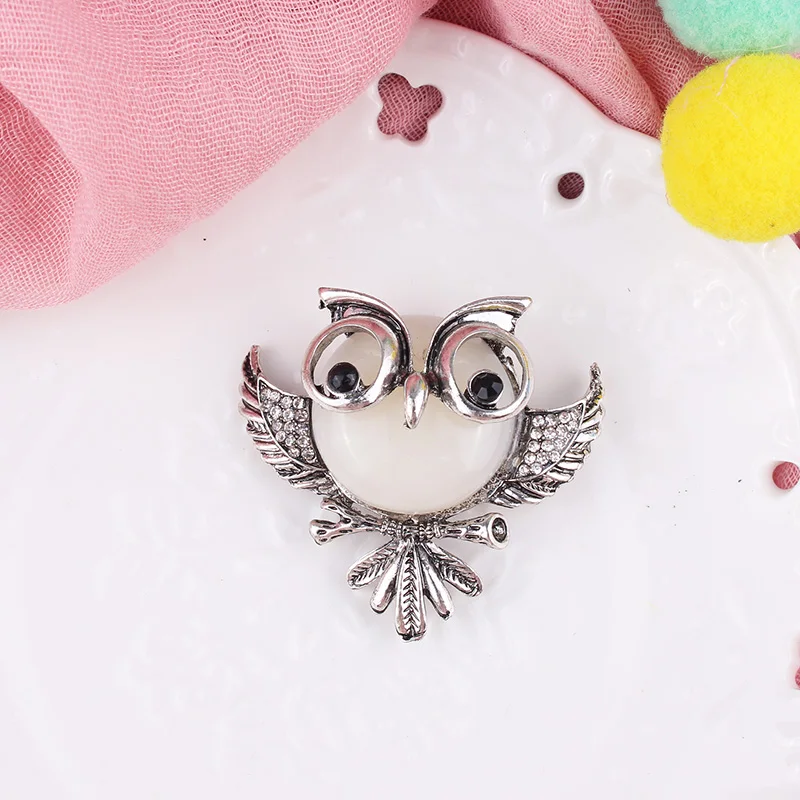 Anti Gold Silver Color Owl with Glasses Lovely Vintage Metal Brooches Pins Animal Cartoon Brooch Pin Women Gift Jewelry