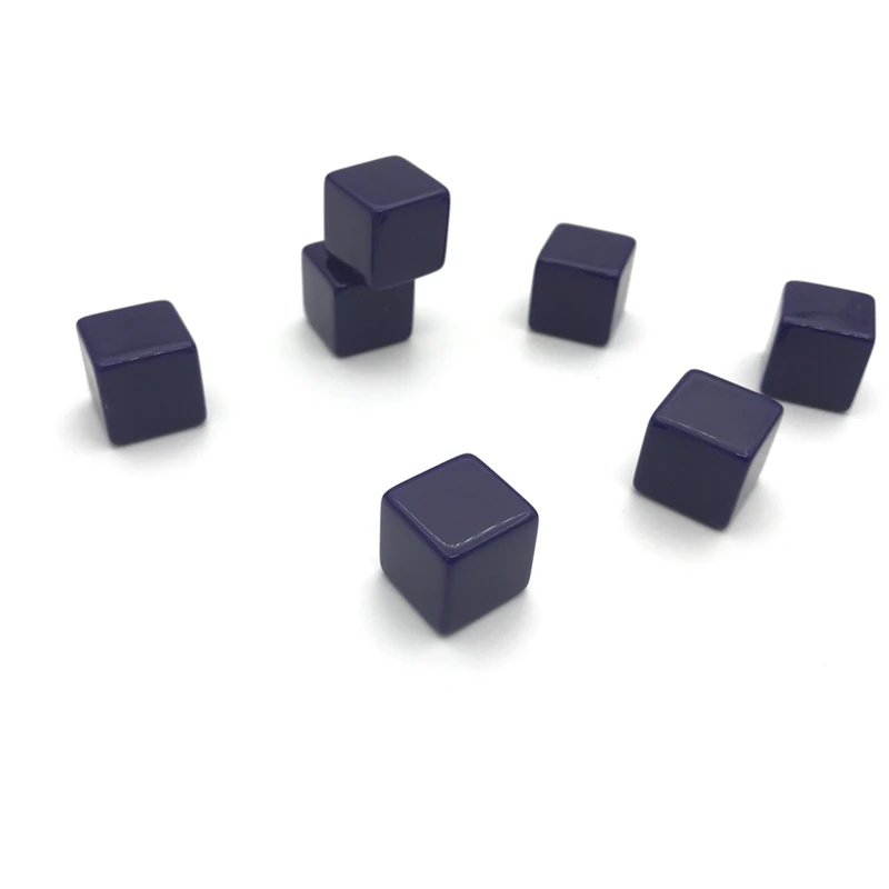 Yernea 50 Pcs de Haute Qualité 16mm Blanc Dés Acrylique Violet Blanc Dés Standard Cube DIY et Sculpture Enfants Enseignement Fournitures