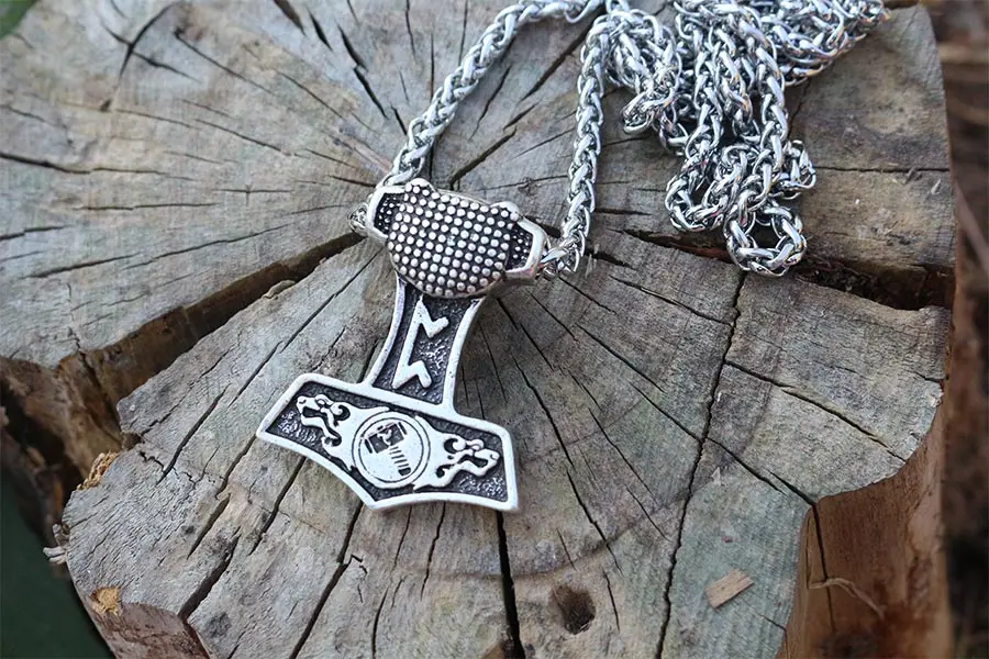 lanseis 1pcs dropshipping norse bear Thor Hammer pendant viking Norway Double Headed wolf necklace men pendant Amulets jewelry