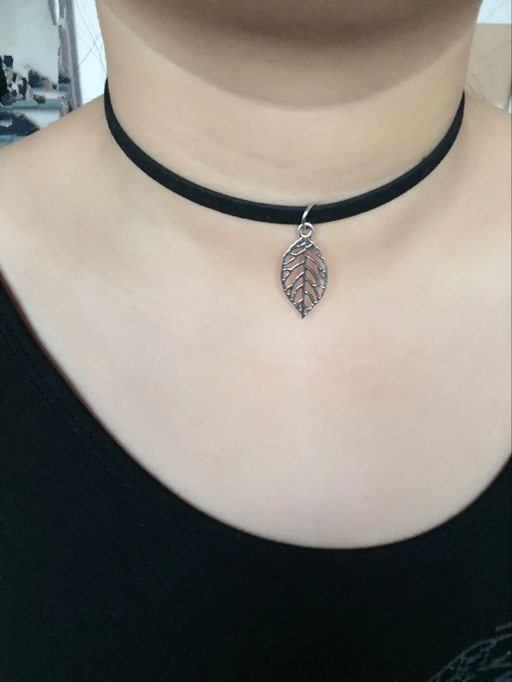 Korean fashion trend wild forest-based metal leaf pendant necklace clavicle short section of double-leaf jewelry  free shipping