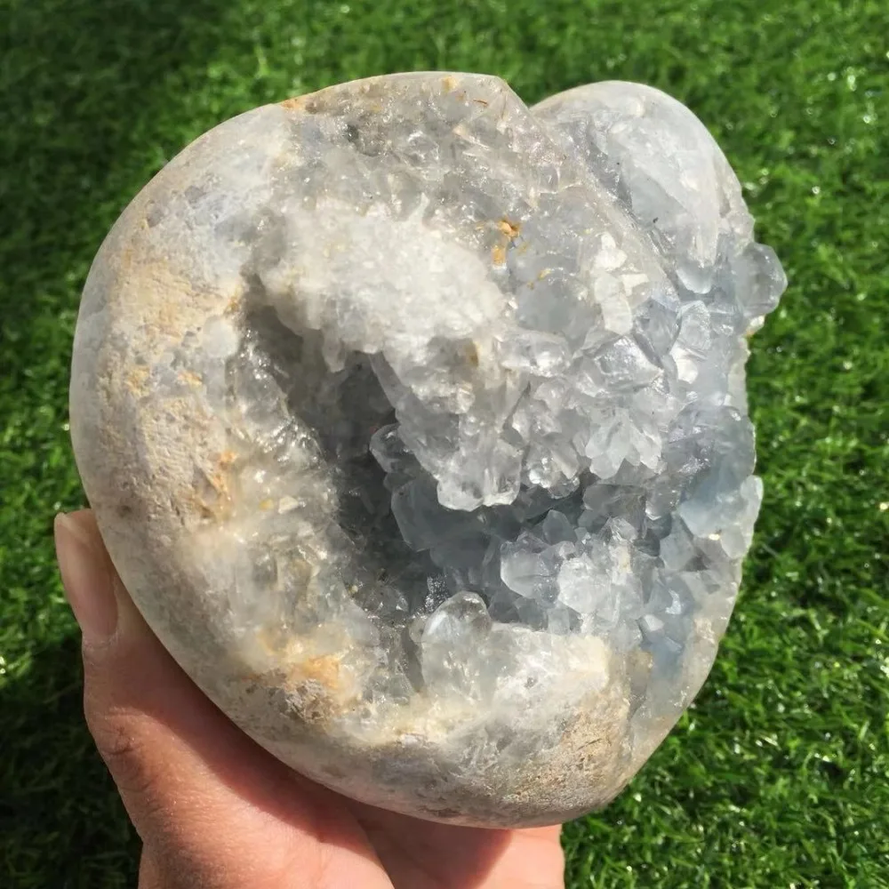 about 3.3lbs Chunky Natural Celestite Crystal Geode Heart Cluster from Madagascar Light Blue Crystal Druzy Heart home decoration