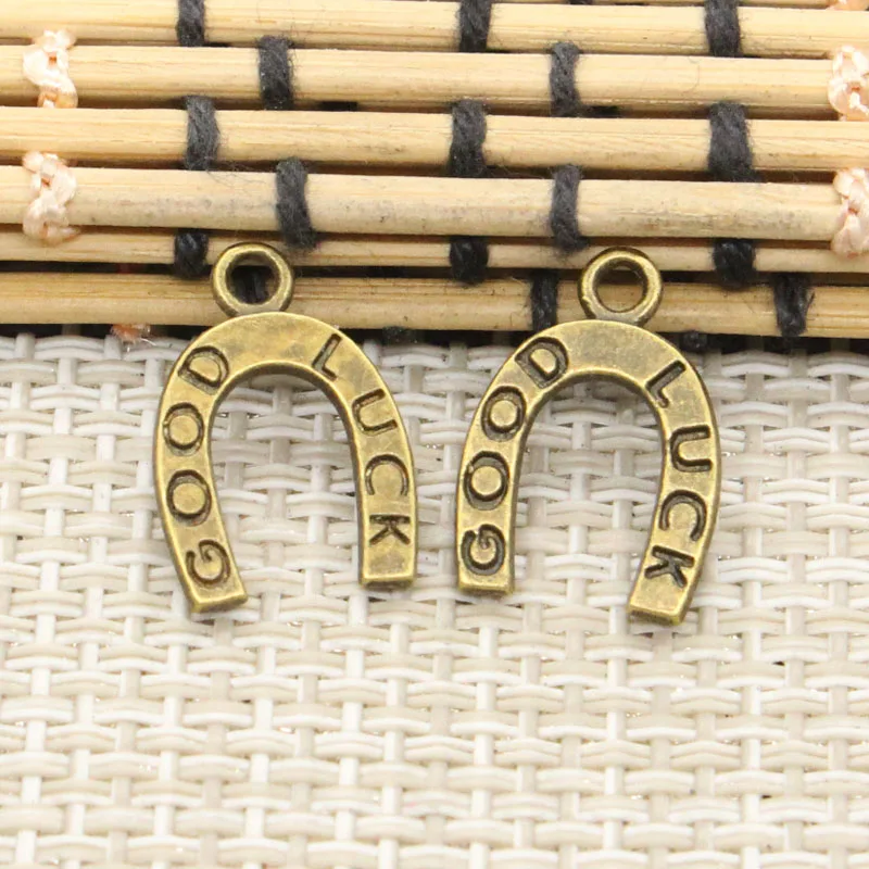 20pcs Charms Lucky Horseshoe Good Luck 17x12mm Tibetan Silver Color Pendants Antique Jewelry Making DIY Handmade Craft