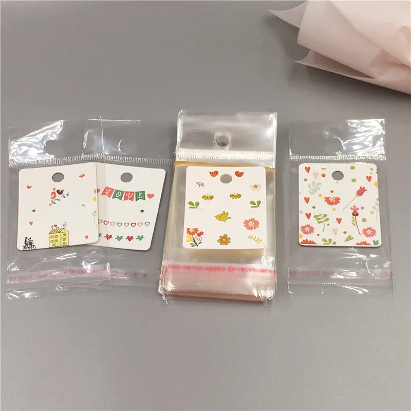 

100Pcs Cards With 100Pcs Opp Bags for Stud Earrings Displays Cards Handmade Kraft Paper Card Fashion Jewelry Packaging Cards