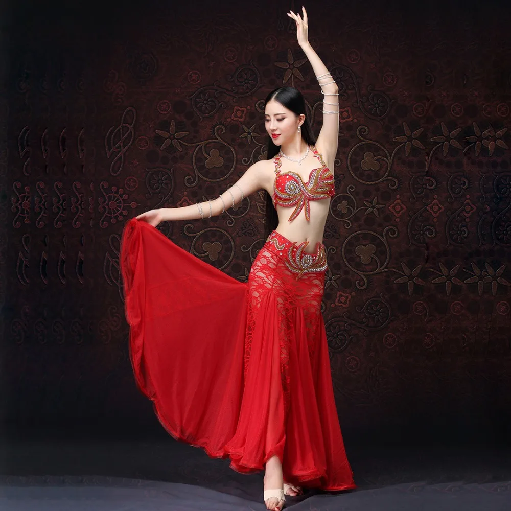 Stage Performance 2018 Belly Dancing Clothes Oriental Dance Outfits Sexy Lace Belly Dance Beaded Costume Set Bra Belt Skirts