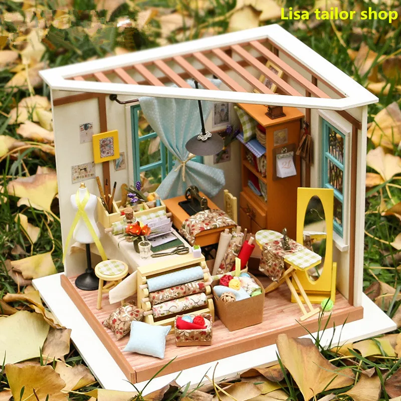 ขายร้อน DIY Hut House Creative ชุดของเล่น Casey เรือนกระจกหนังสือ Sam Ada สตูดิโอ Lisa Tailor Shop Micro ภูมิทัศน์