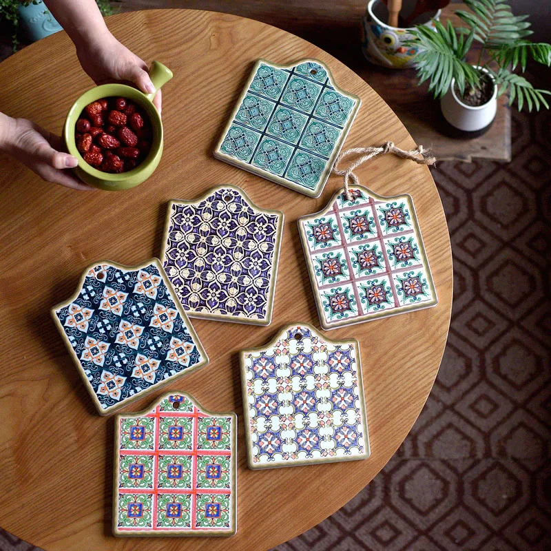 

2022 Table Placemat Coasters Moroccan Floret brick Heat Insulation Pad Kitchen Pot Holder Mesa Vintage Simple Art Desk Decor