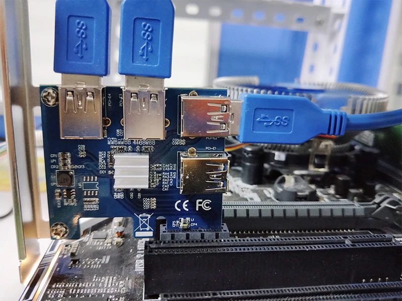 MZHOU PCI-E da 1 a 6 Slot USB Scheda Riser USB 3.0 PCI-E Scheda Adattatore Moltiplicatore Porta GPU Extender Scheda Riser Miner per BTC Bitcoin Miner Mining MZHOU PCI-E da 1 a 6 Slot USB Scheda Riser USB 3.0 PCI-E Scheda Adattatore Moltiplicatore Porta GPU Extender Scheda Riser Miner per BTC Bitcoin Miner Mining