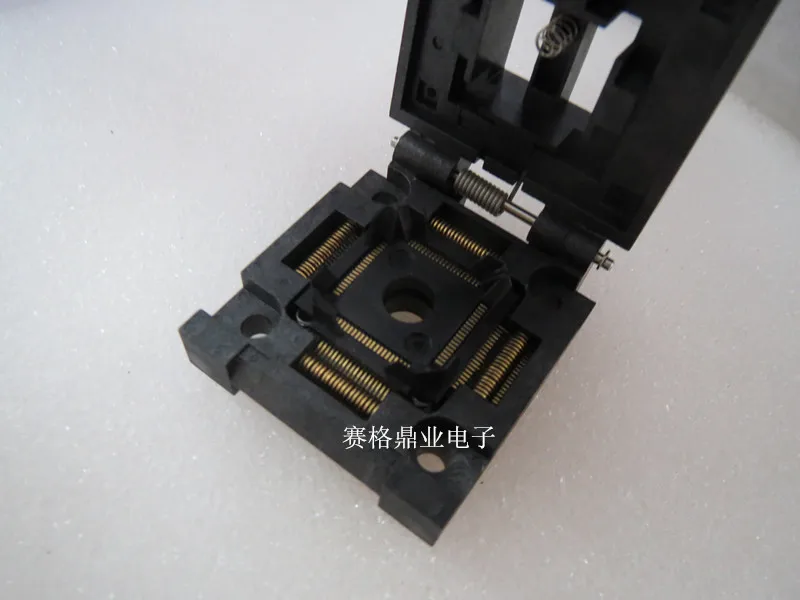 

FPQ-80-0.5-04 QFP80 TQFP80 Burn-in Socket gold plating IC testing seat Test Socket test bench