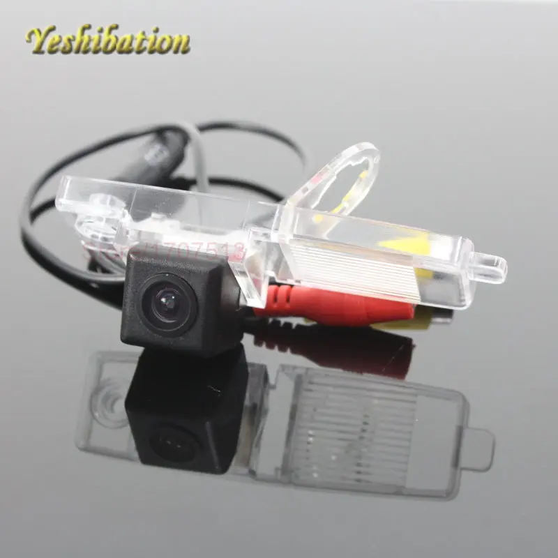 Yeshibation Car Rear View Camera Power Relay Filter For Toyota Hiace GL Grandia / Super Grandia / Hiace Commuter HD Night Vision