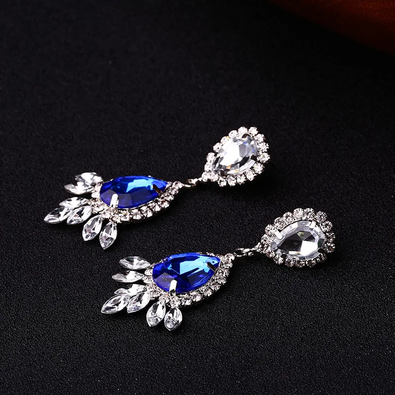 YFJEWE Classic Fashion Accessories Rhinestone Drop Earrings E113