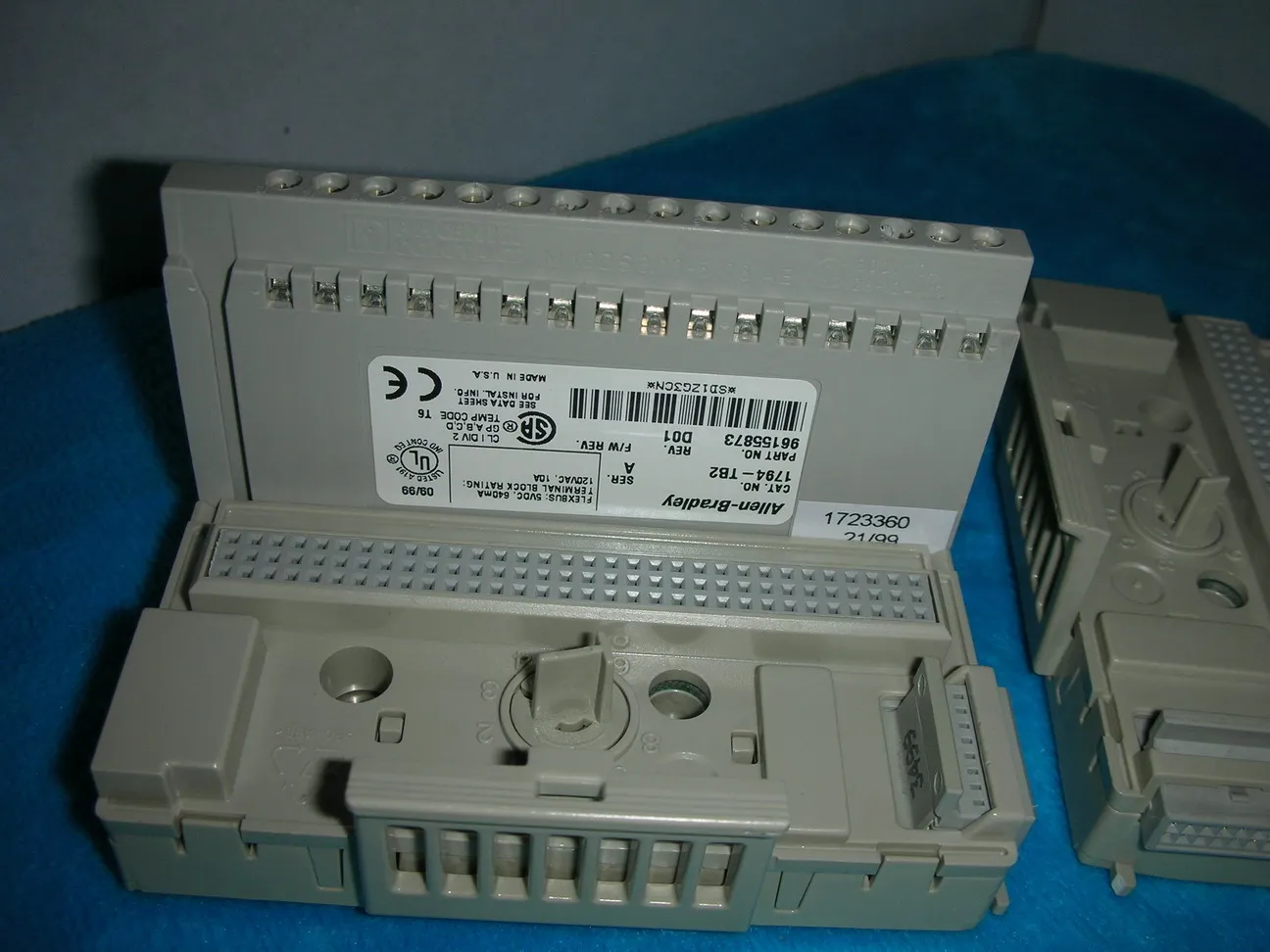 1PC ★ ALLEN BRADLEY 1794-TB2 /A