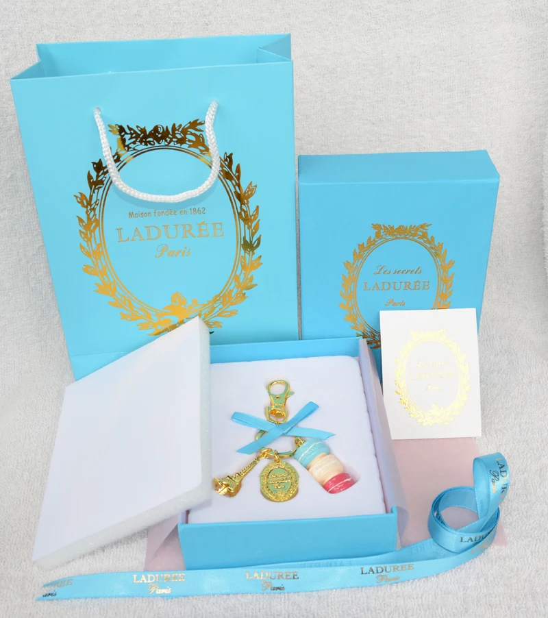 KC15 New Blue (blue yellow rosered cake) France  Macaroon Cake Effiel Tower Keychain Christmas Mother Gifts Box Ribbon Handbag