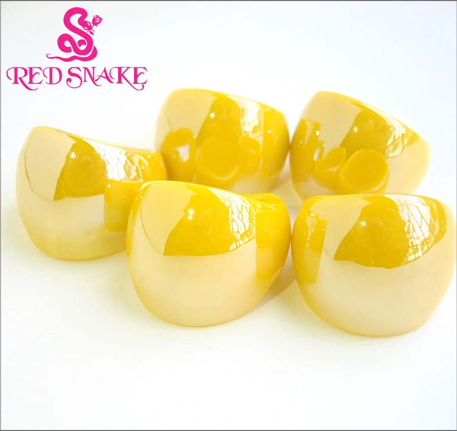 RED SNAKE Fashion Ring Handmade Lemon yellow with Pearl texture glossiness Murano Glass Rings