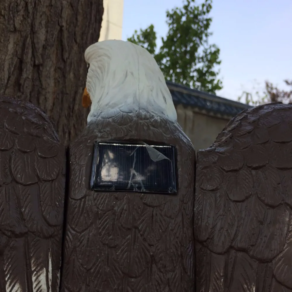 ZILIN Solar Powered Attack Eagle Decoy , Could Sound and Rotate