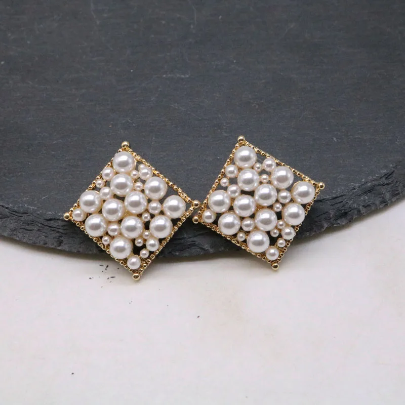 Elegant Pearls Geometric Alloy Clip Earrings Statement Big Fashion Jewelry