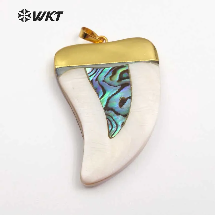 WT- P666 Stylish jewelry charm  natural shell horn pendant  gorgerous shell horn pendant  with gold color on top