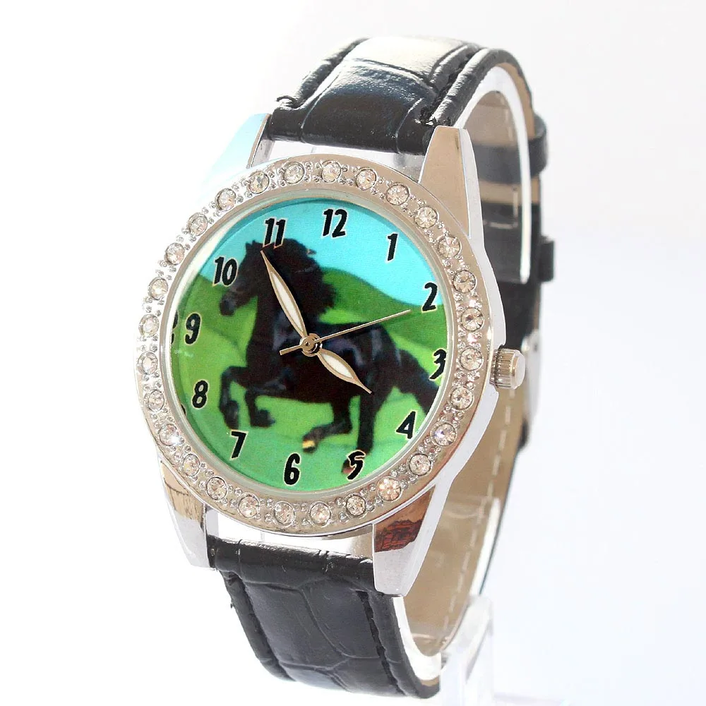 Chaoyada Brand New Black Horse Animal Men Watch Analog Quartz Crystal Diamonds Black Strap Lady Student Wristwatch Gift Xmas L18