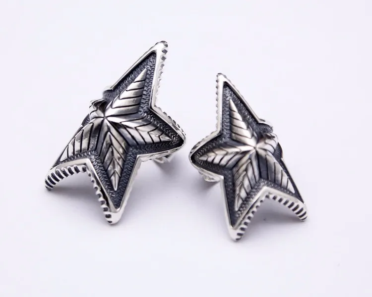 アクセサリー CODY SANDERSON Circular Star Earrings Cody Sanderson Large Star Stud Pierced Earring - Native