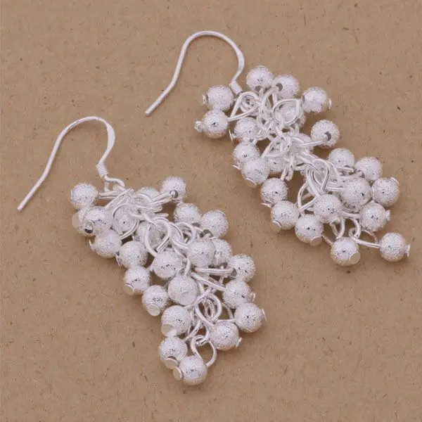 Wholesale Silver Plated Earrings For Wome Silver Color Fashion Jewelry Bunch Of Grapes Earrings GY-AE315