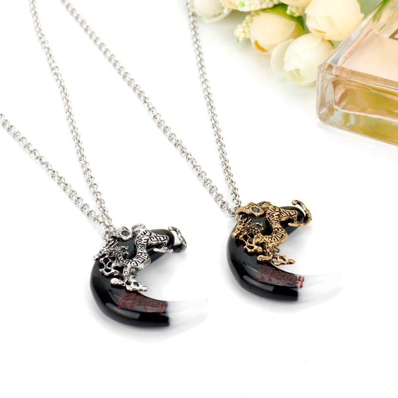 

The Ghouls MoJin Amulet Necklace for Men Punk Jewelry Dragon Stone Pendants Necklaces Steampunk Jewelry Charms Collier