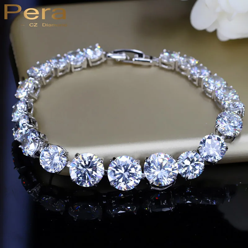 Pera 2024 New Fashion Women Chain Link Bracelets Big Round Connected White Cubic Zirconia Inlay Jewelry for Party Gift B063